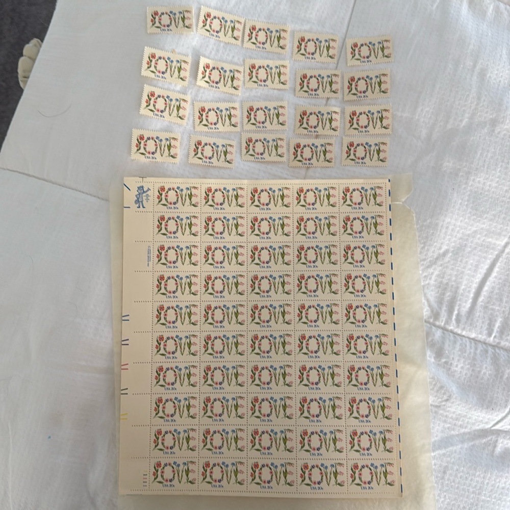 VINTAGE Floral Love Postage Stamps / UNUSED / 20 Cent Stamp